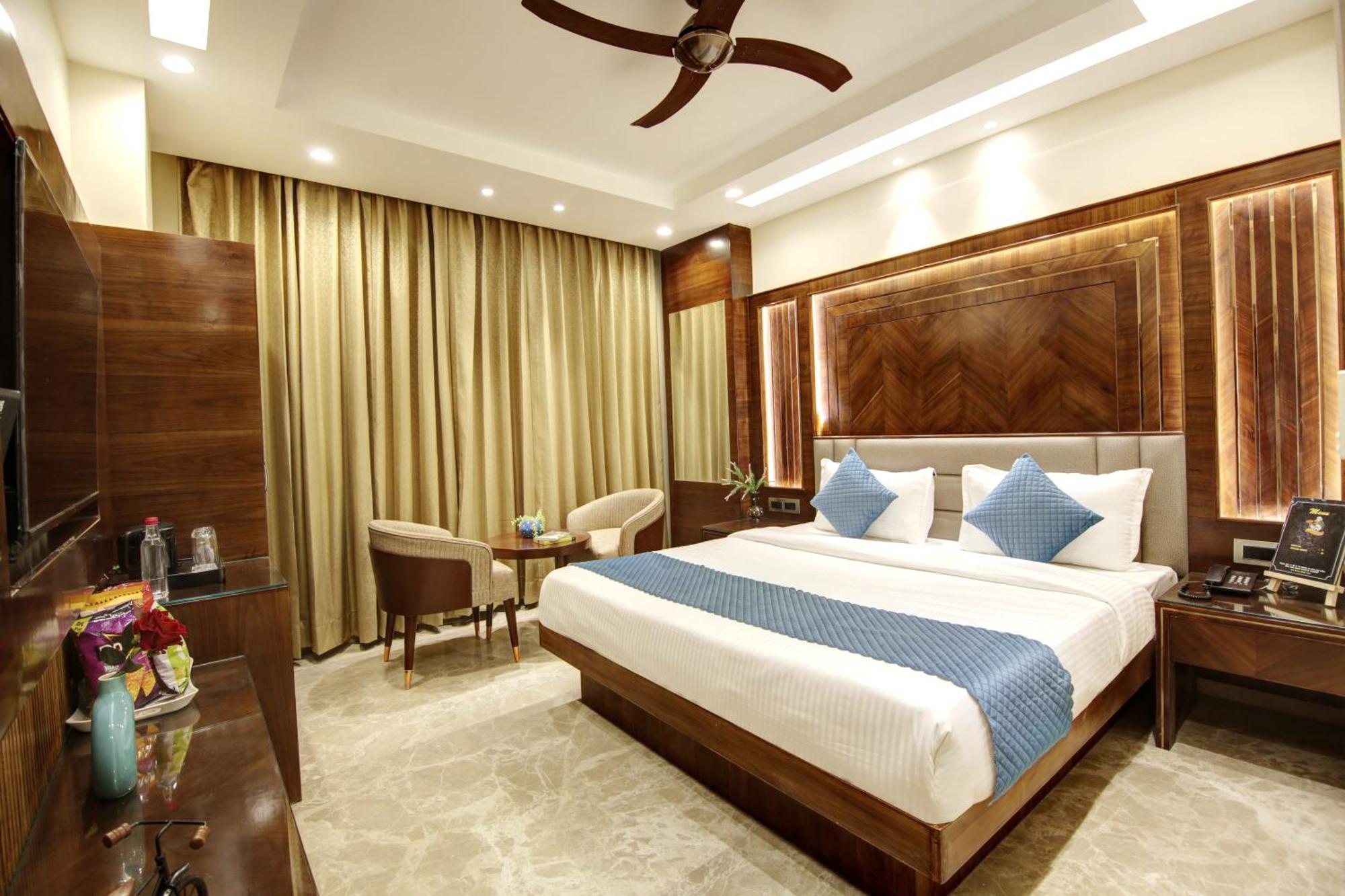 The Vanson Pride Delhi Nuova Delhi Esterno foto