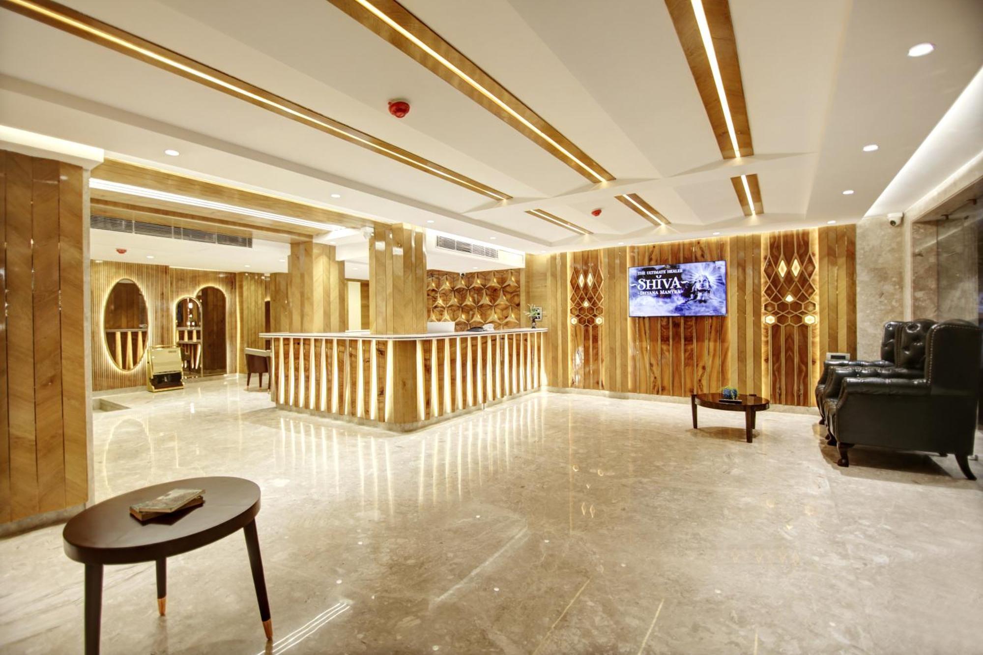 The Vanson Pride Delhi Nuova Delhi Esterno foto