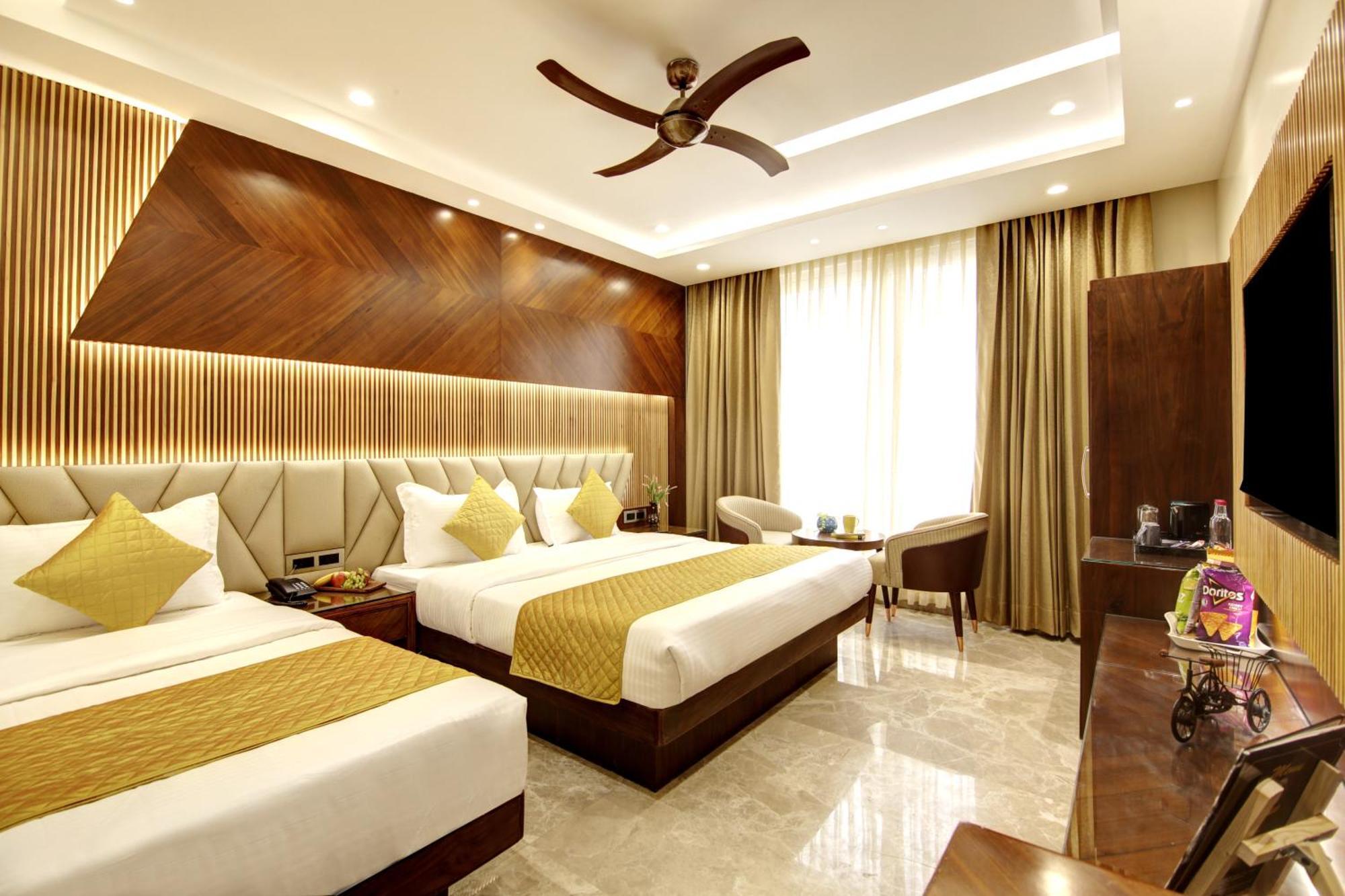 The Vanson Pride Delhi Nuova Delhi Esterno foto